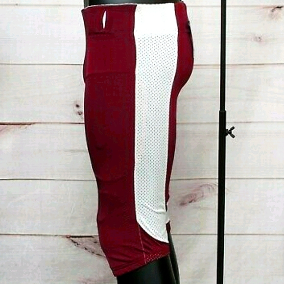 ⭐️NWT XL Nike Football Pants - Picture 2 of 6